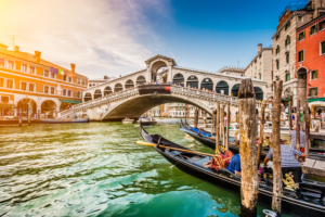 Puente de Rialto - Venecia